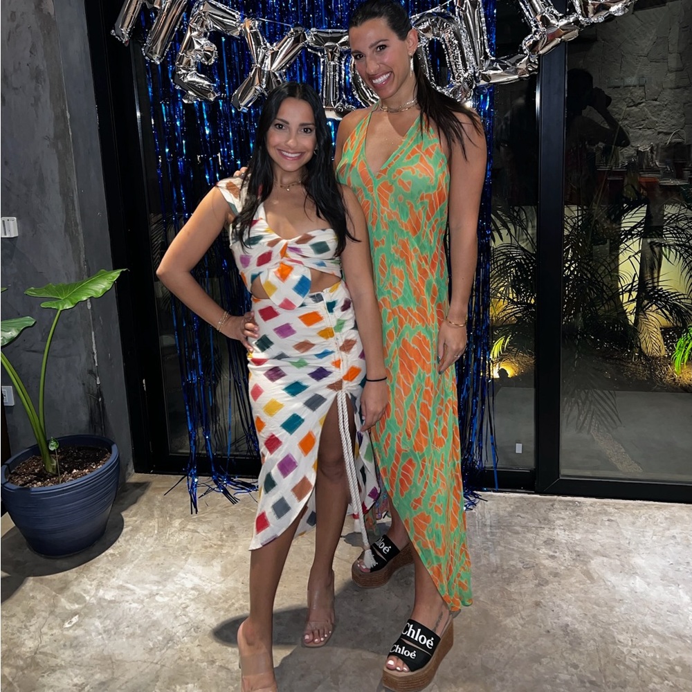 Colorful Geometric Women's Two-Piece Set - Picture 3 of 9